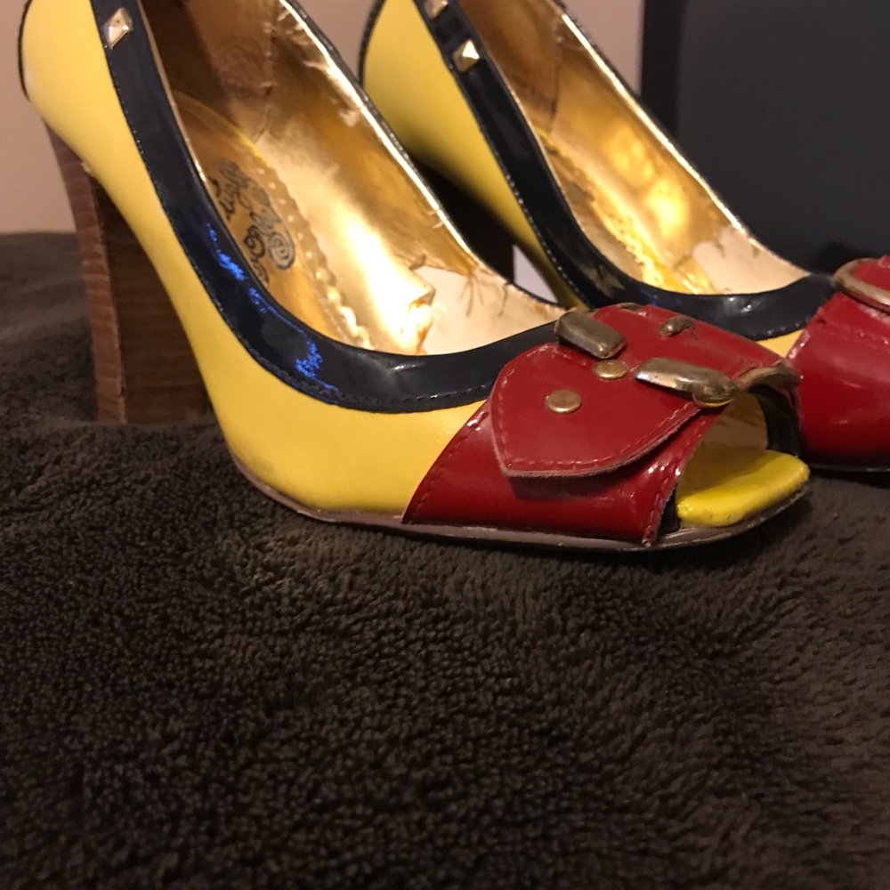 Vintage Style Shoes